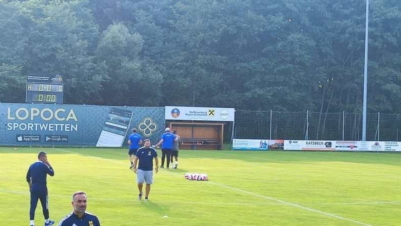 Αρης: Πρώτη Ντιόπ με τετ-α-τετ με Μπούργος και... τούνελ καλωσορίσματος! (Pic+vids)