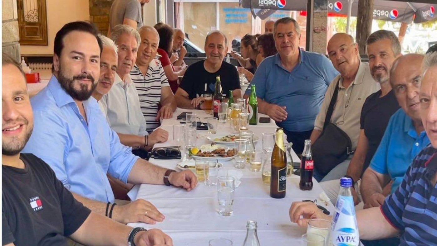 Γεύμα του Διαμαντή Γκολιδάκη με προσωπικότητες του ποδοσφαίρου της Θεσσαλονίκης