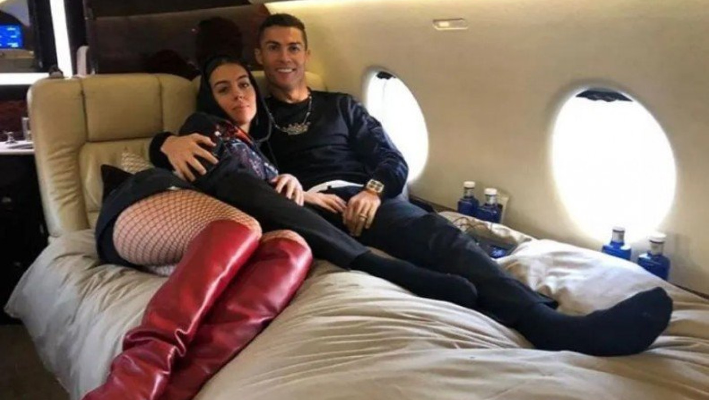 Εθελοτυφλούν οι Σαουδάραβες: Επιτρέπουν στον ανύπαντρο Ρονάλντο να ζει με την Χορχίνα