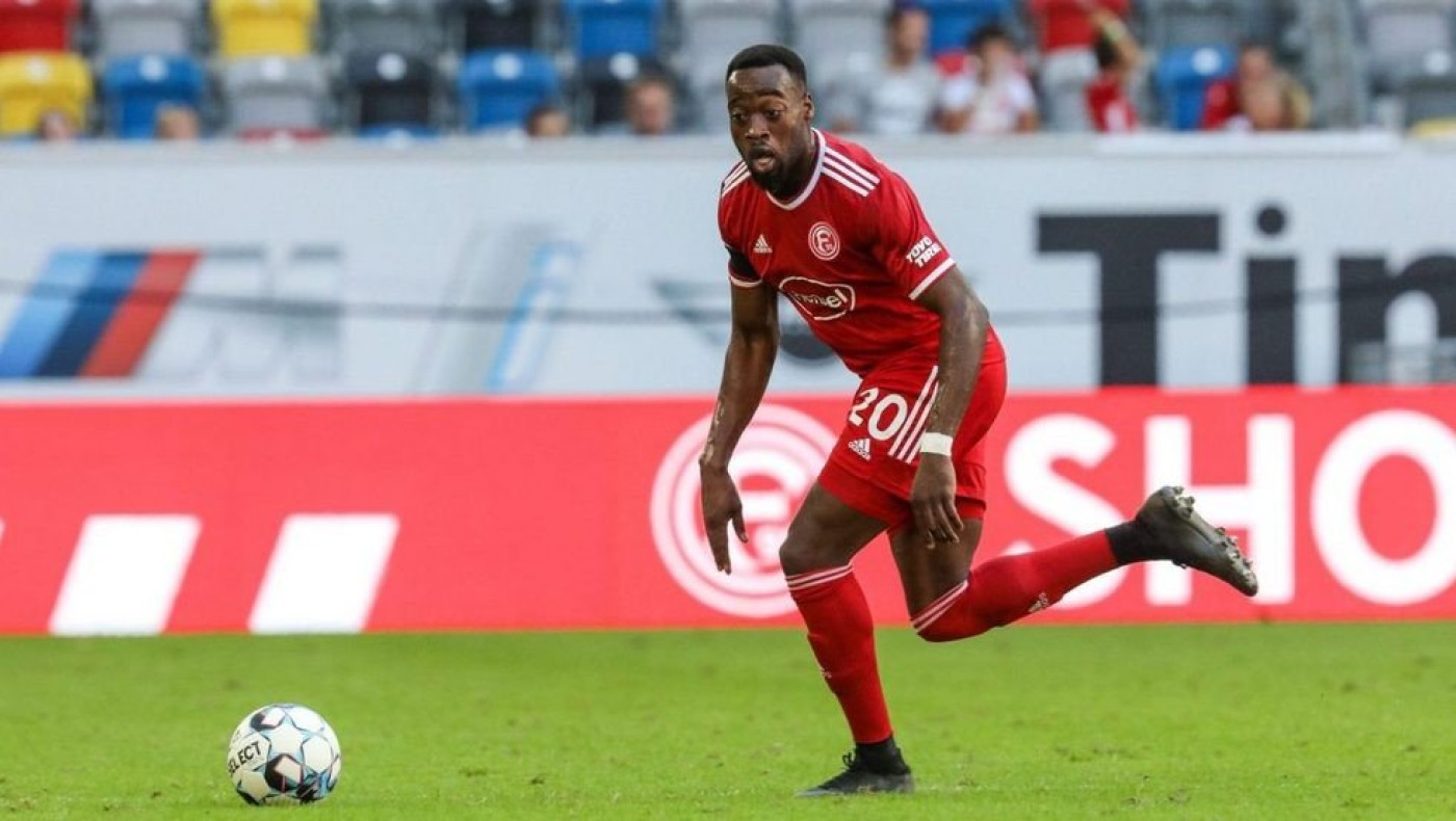 Ο Νάρεϊ αρνήθηκε να παίξει σε φιλικό της Φορτούνα γιατί θέλει να πάρει μεταγραφή στον ΠΑΟΚ