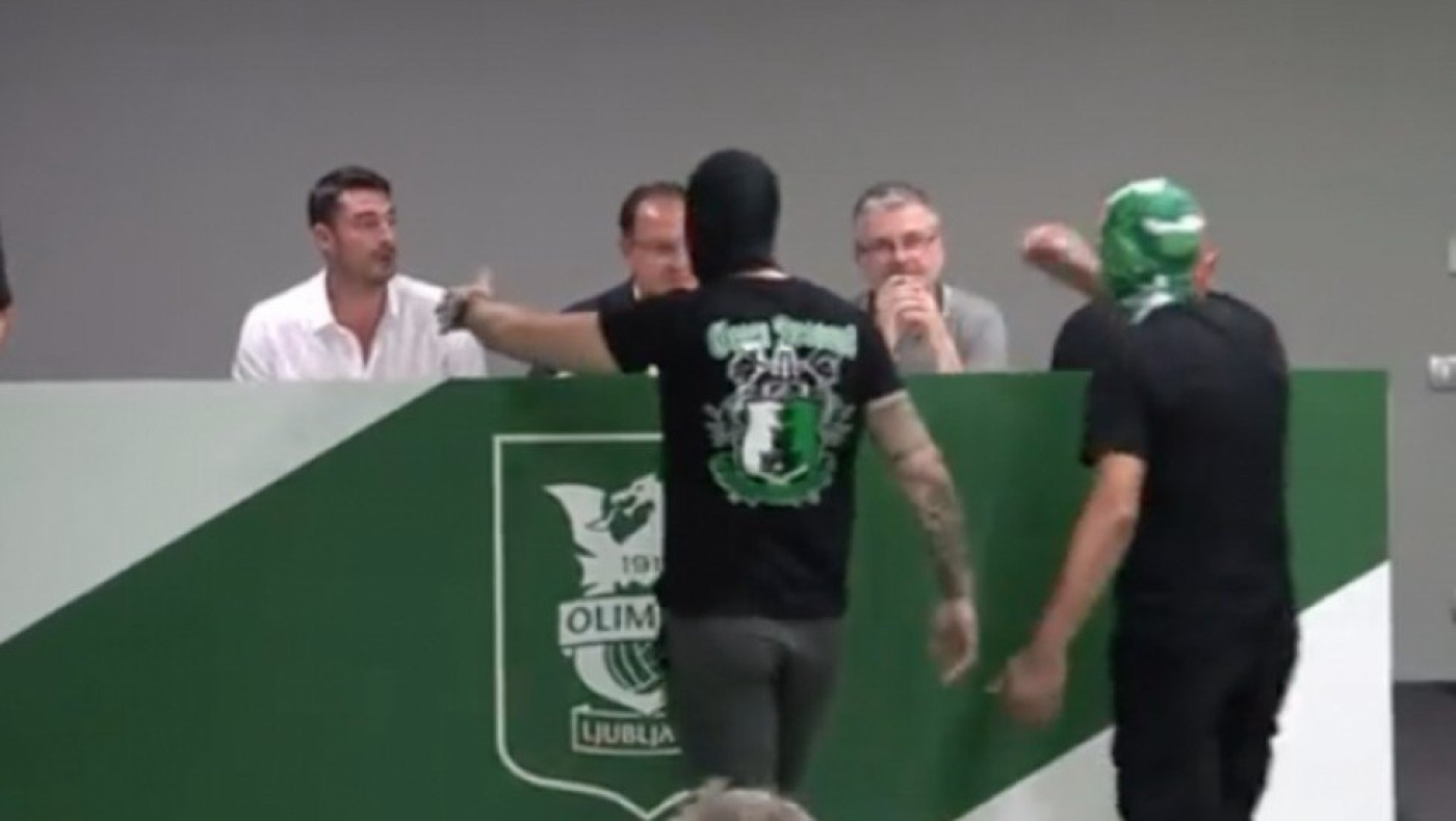 Ριέρα για το «ντου» των χούλιγκαν: «Δεν φοβήθηκα ότι θα μου ασκούσαν βία»