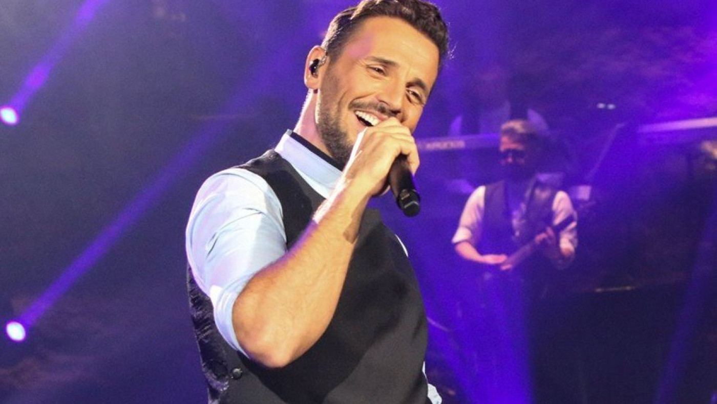 Mύκονος: Μέχρι το ξημέρωμα τραγουδούσε ο Βέρτης, 700χιλ ευρώ ο τζίρος του live