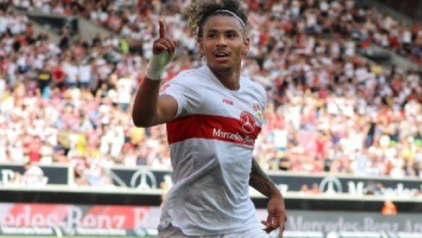 Ο Περέα άρχισε να... βγάζει τα λεφτά του στην Στουτγκάρδη! (vid)