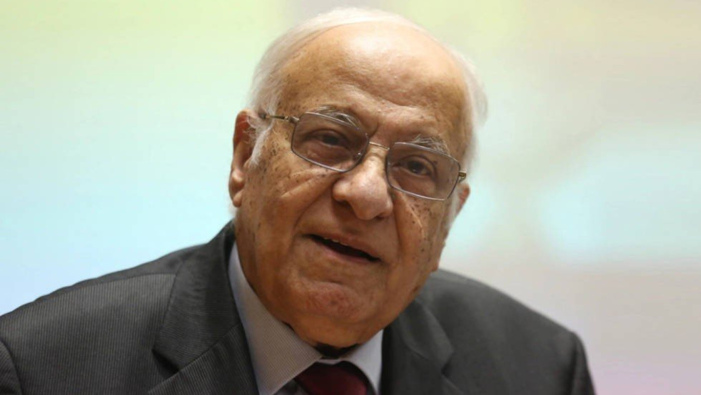 Πέθανε ο σπουδαίος αστροφυσικός Διονύσης Σιμόπουλος