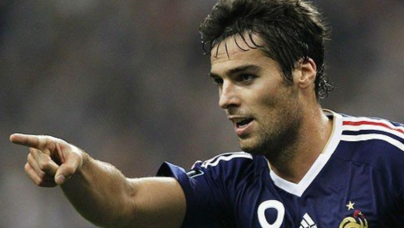 Ο Γκουργκίφ υπογράφει στην...