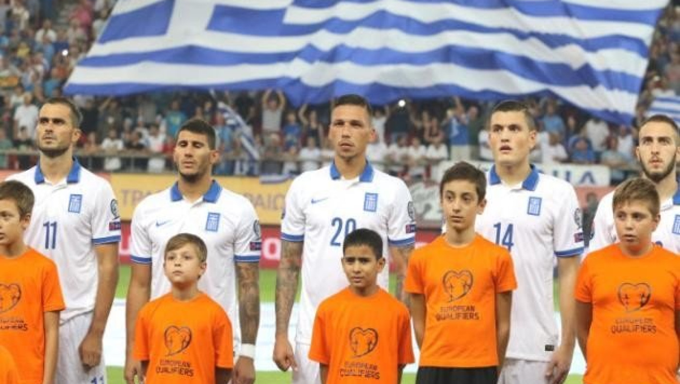 ΝΤΡΟΠΗ: Μπέρδεψαν τους εθνικούς ύμνους! 