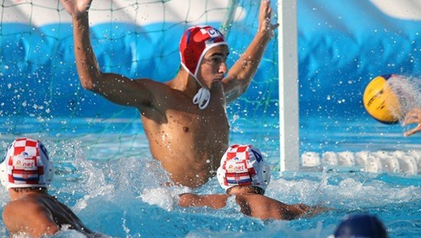 Στα ημιτελικά η εθνική Νέων