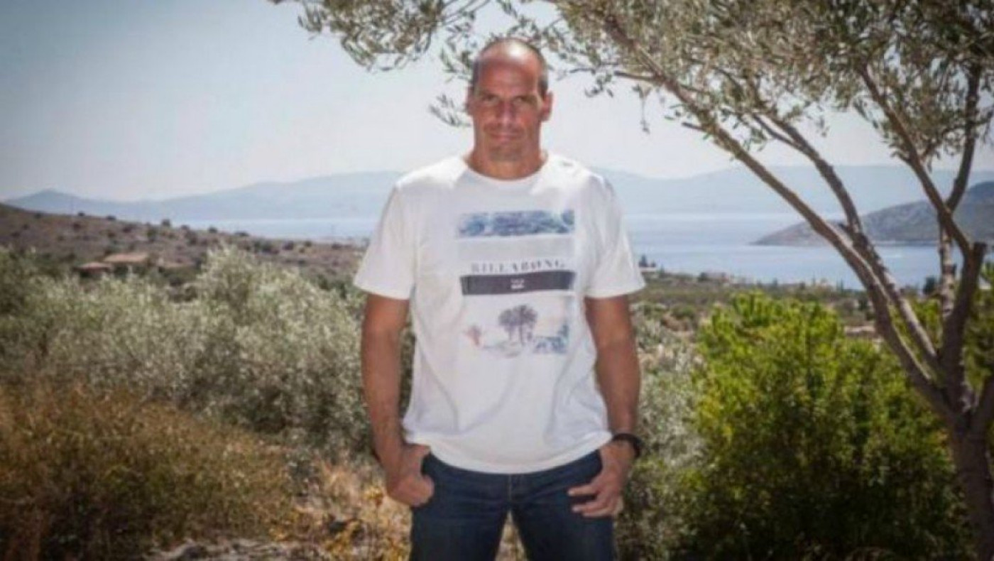 Ο Βαρουφάκης έχει το δικό του μπαρ στην Ισπανία (pic)