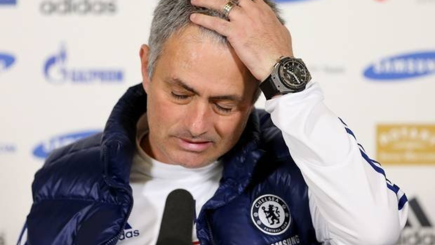 Ε-Π-Ι-Κ-Ο τρολάρισμα των οπαδών της Έβερτον στον Μουρίνιο! (VIDEO)