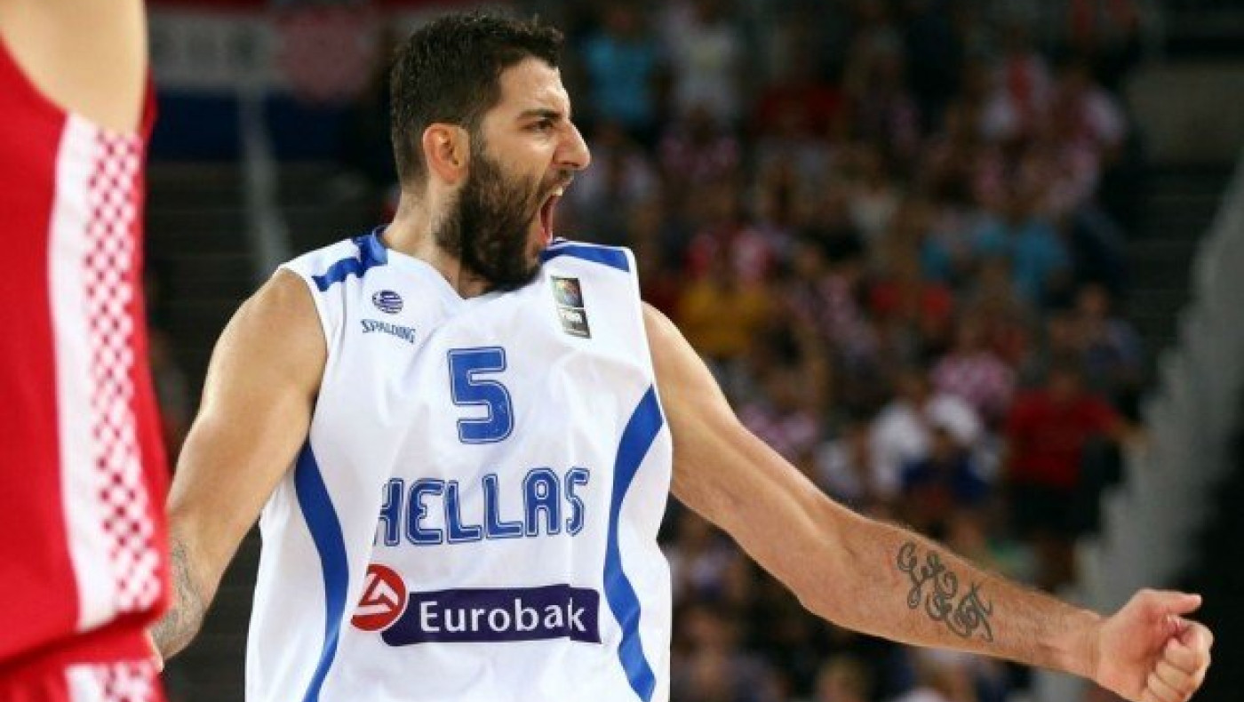 Έτσι το... κάρφωσε ο Μπουρούσης! (VIDEO)