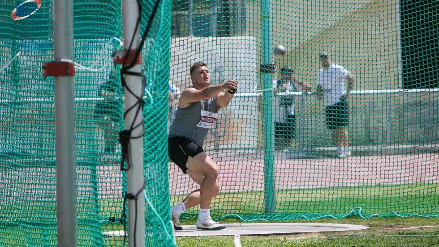 Φραντζεσκάκης: «Πάνω από 80μ του χρόνου - Ζητάω απλά ένα χωράφι 60Χ100»