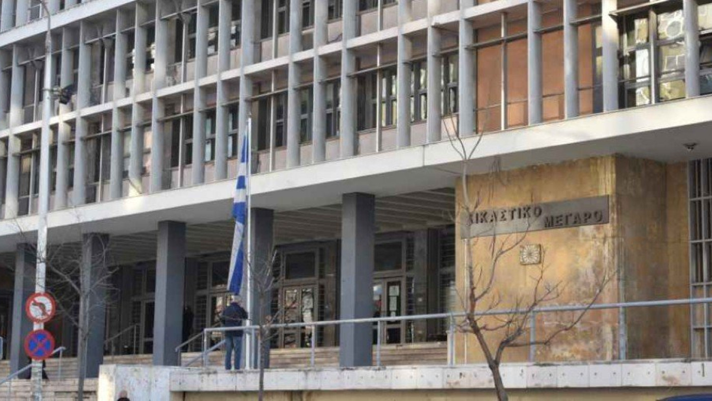 Παραδόθηκε ο 33χρονος κατάδικος που είχε αποδράσει από τα δικαστήρια