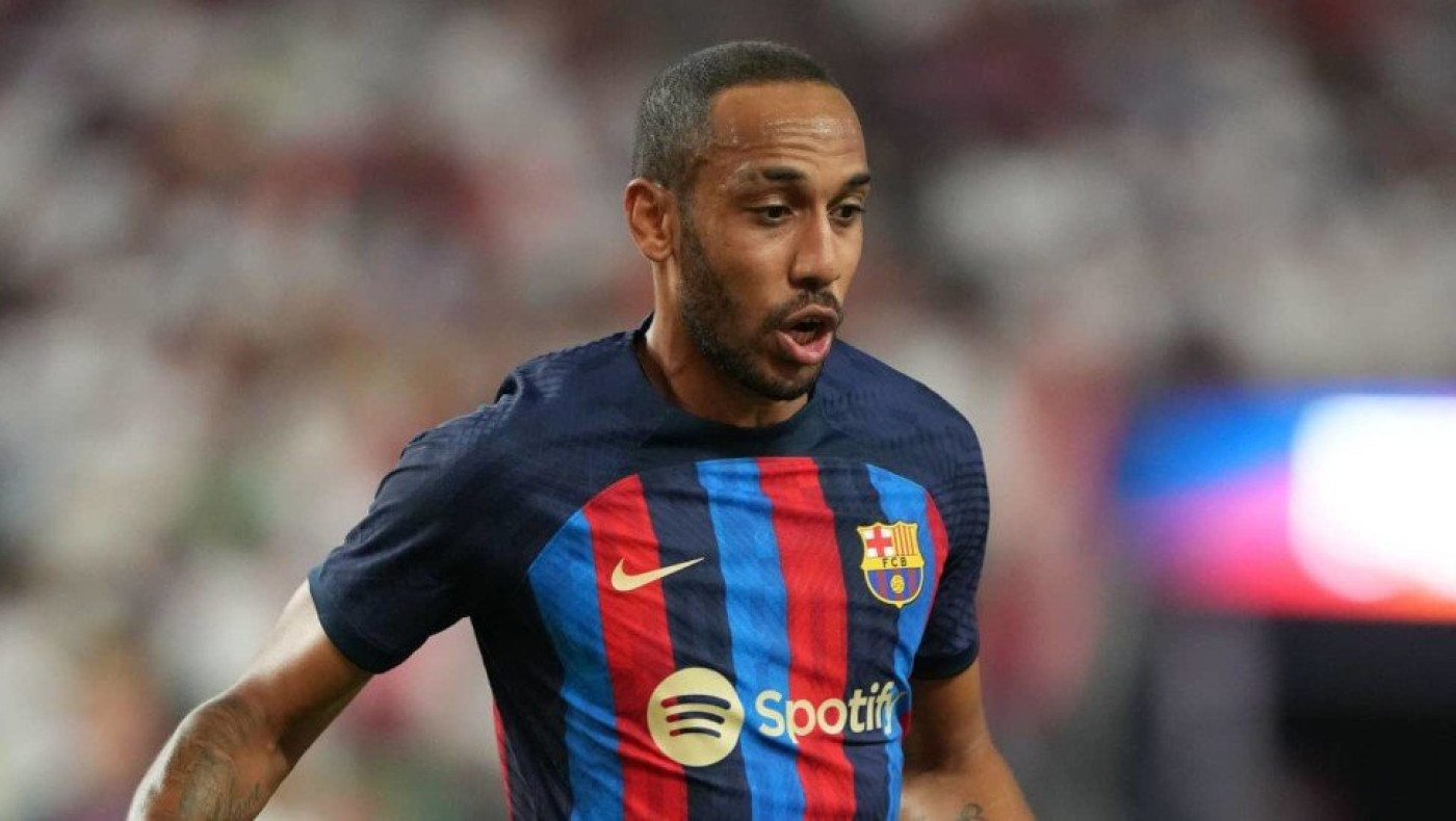 Η Μπαρτσελόνα αρνήθηκε πρόταση της Τσέλσι για Ομπαμεγιάνγκ