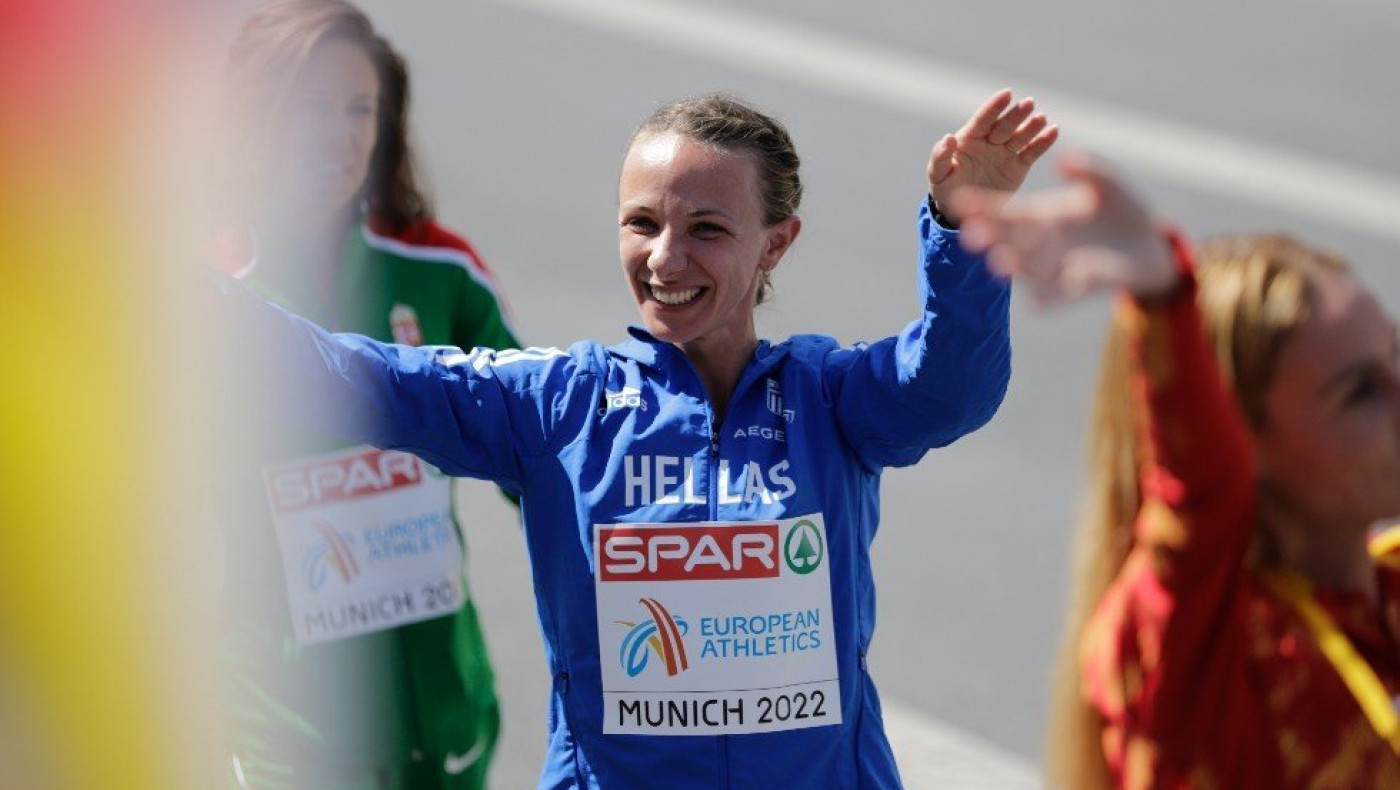 Ντρισμπιώτη: «Ύψιστη τιμή να είμαι σημαιοφόρος»