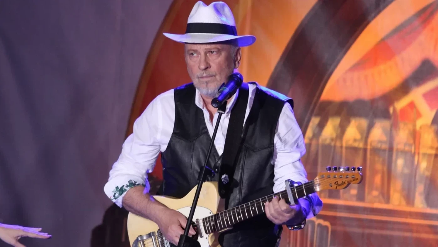 Θλίψη: Έφυγε από την ζωή ο τραγουδιστής Ρόμπερτ Ουίλιαμς