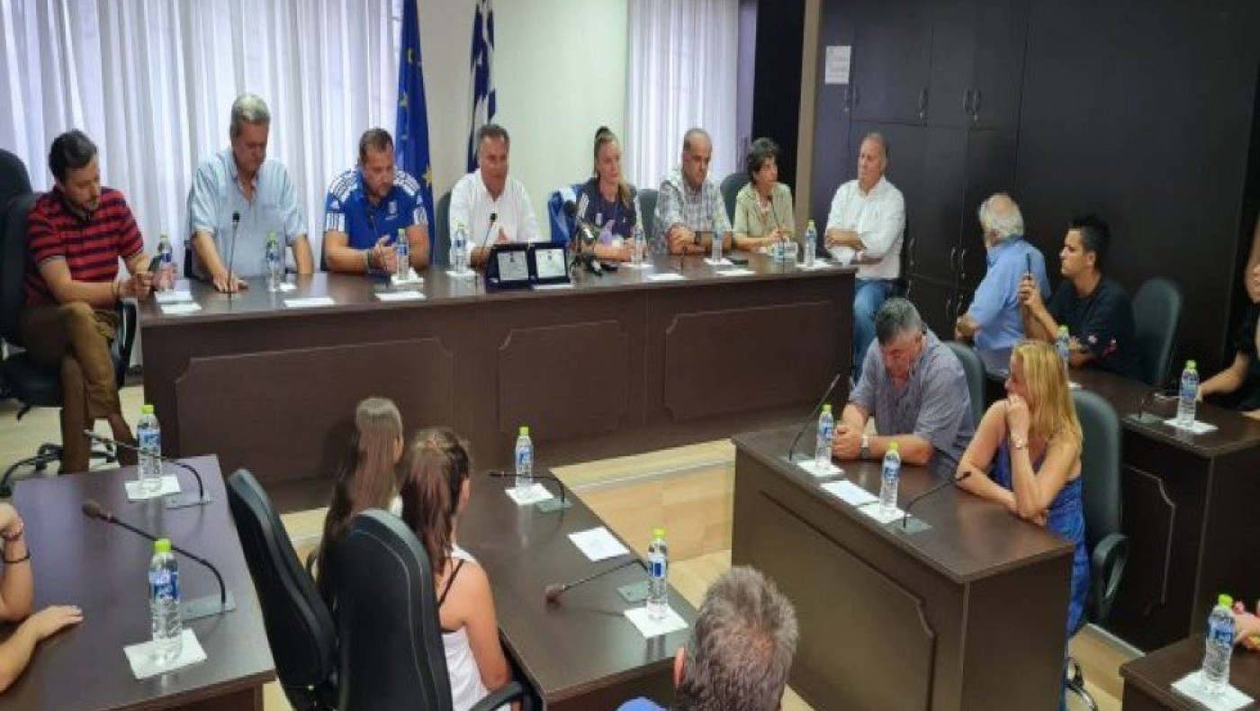 Υποδέχθηκαν την Ελίνα Τζένγκο στον Δήμο Προποντίδας