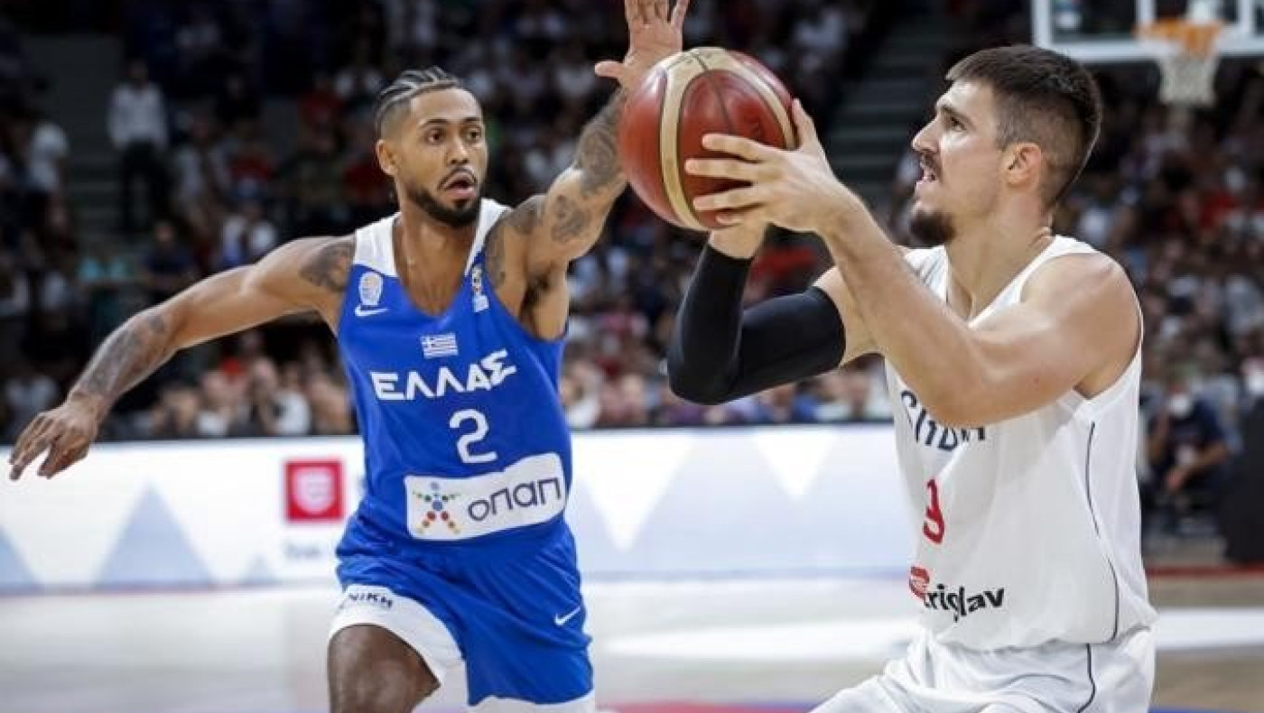 Έξαλλος με τη διαιτησία ο Ντόρσεϊ