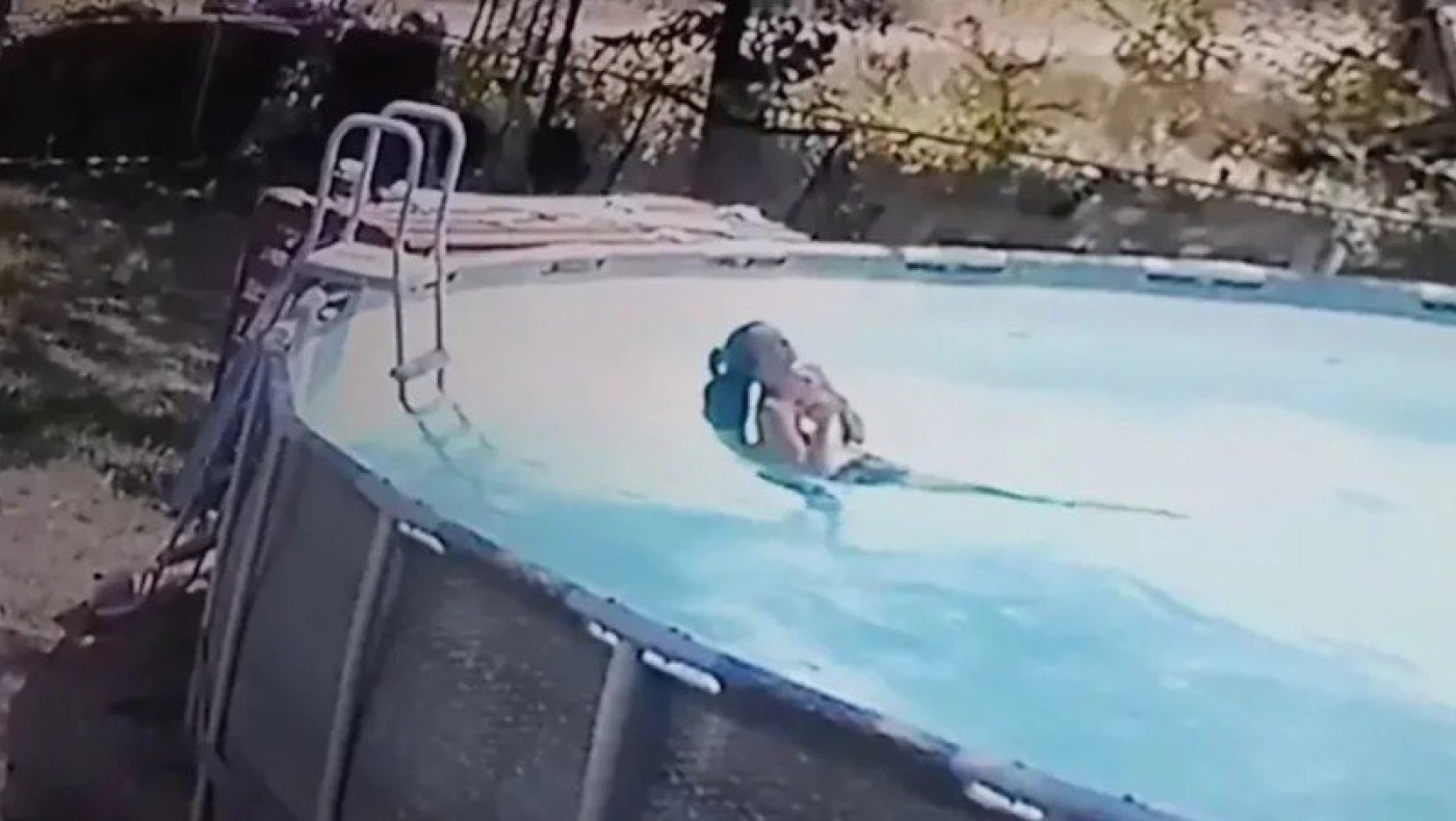 ΗΠΑ: 10χρονος έσωσε την μητέρα του σε πισίνα! (vid)