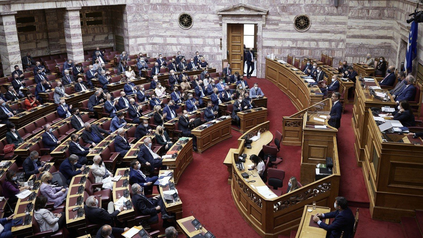 Υποκλοπές: Round 2 αντιπαράθεσης στην «αρένα» της Βουλής