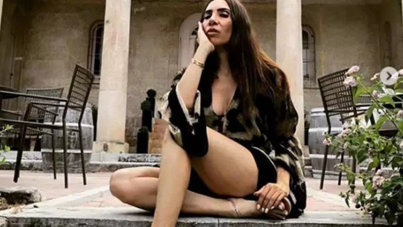 Μάγκυ Χαραλαμπίδου: Αγναντεύει το ηλιοβασίλεμα με το μπικίνι της και προκαλεί «θέρος» με τα προσόντα της