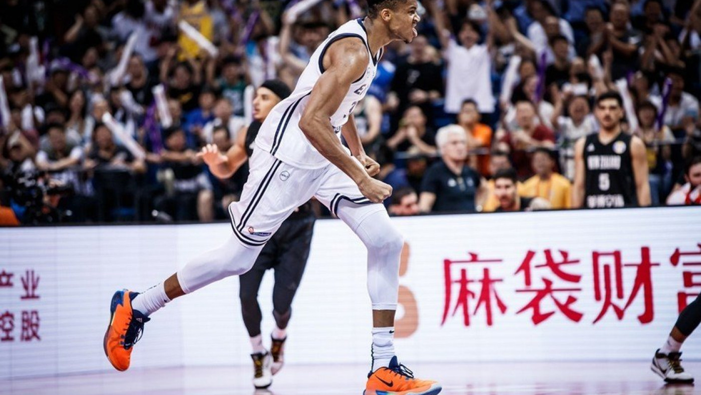 Κερ για Αντετοκούνμπο: «Θα ήθελα πολύ να προπονήσω τον Γιάννη»