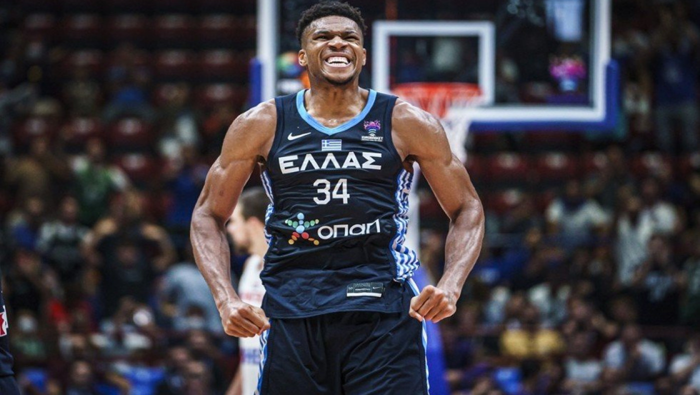 Eurobasket 2022: Στα δύσκολα καθάρισε ο Γιάννης για την Εθνική