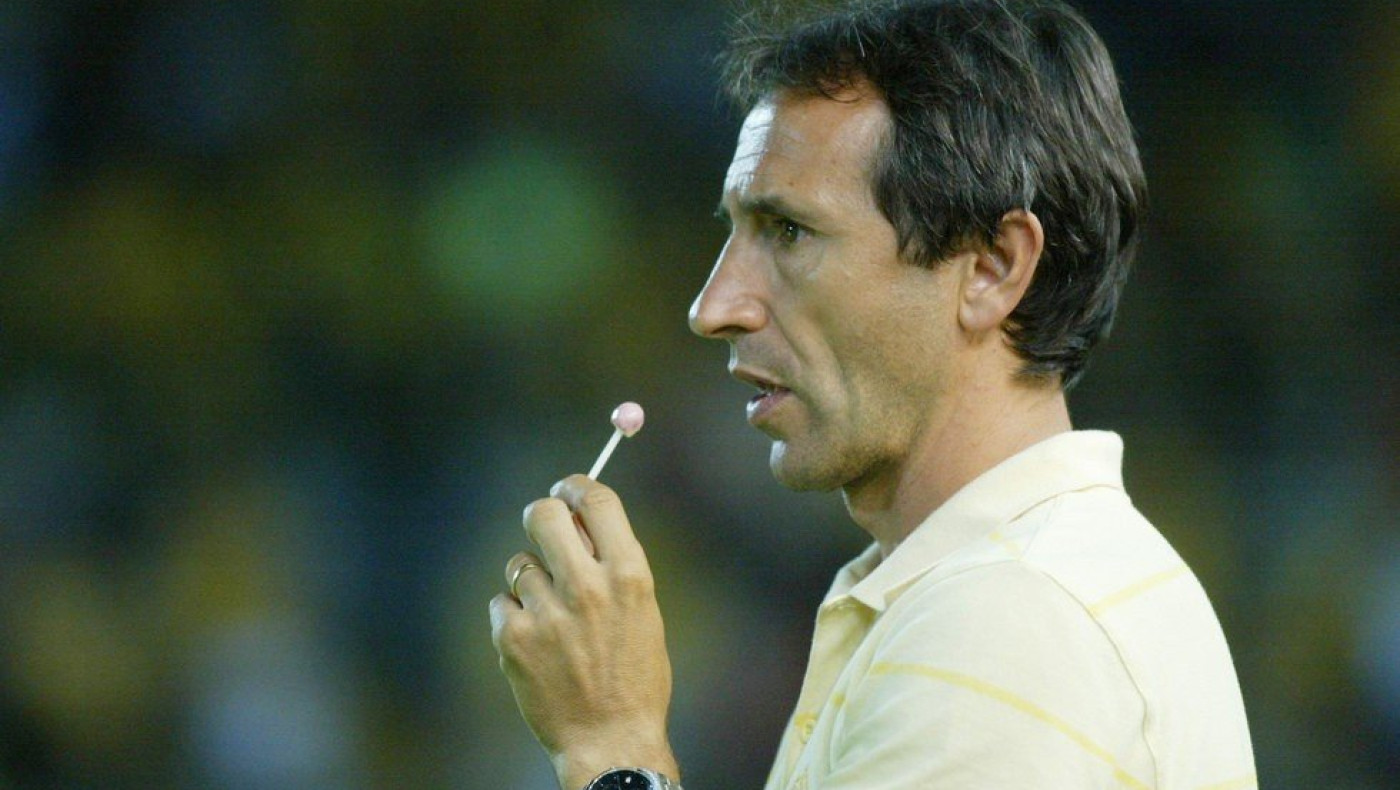 Άρης: Ο Ολίβα, το γλειφιτζούρι και το «ρεκόρ» 90 λεπτών στον πάγκο