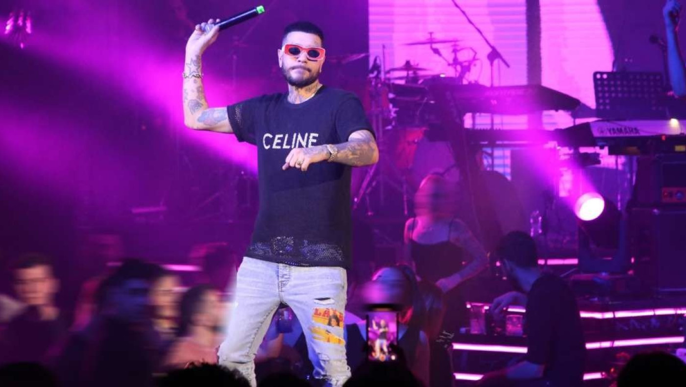 Snik: Απίστευτο ξύλο σε Live στην Κατερίνη