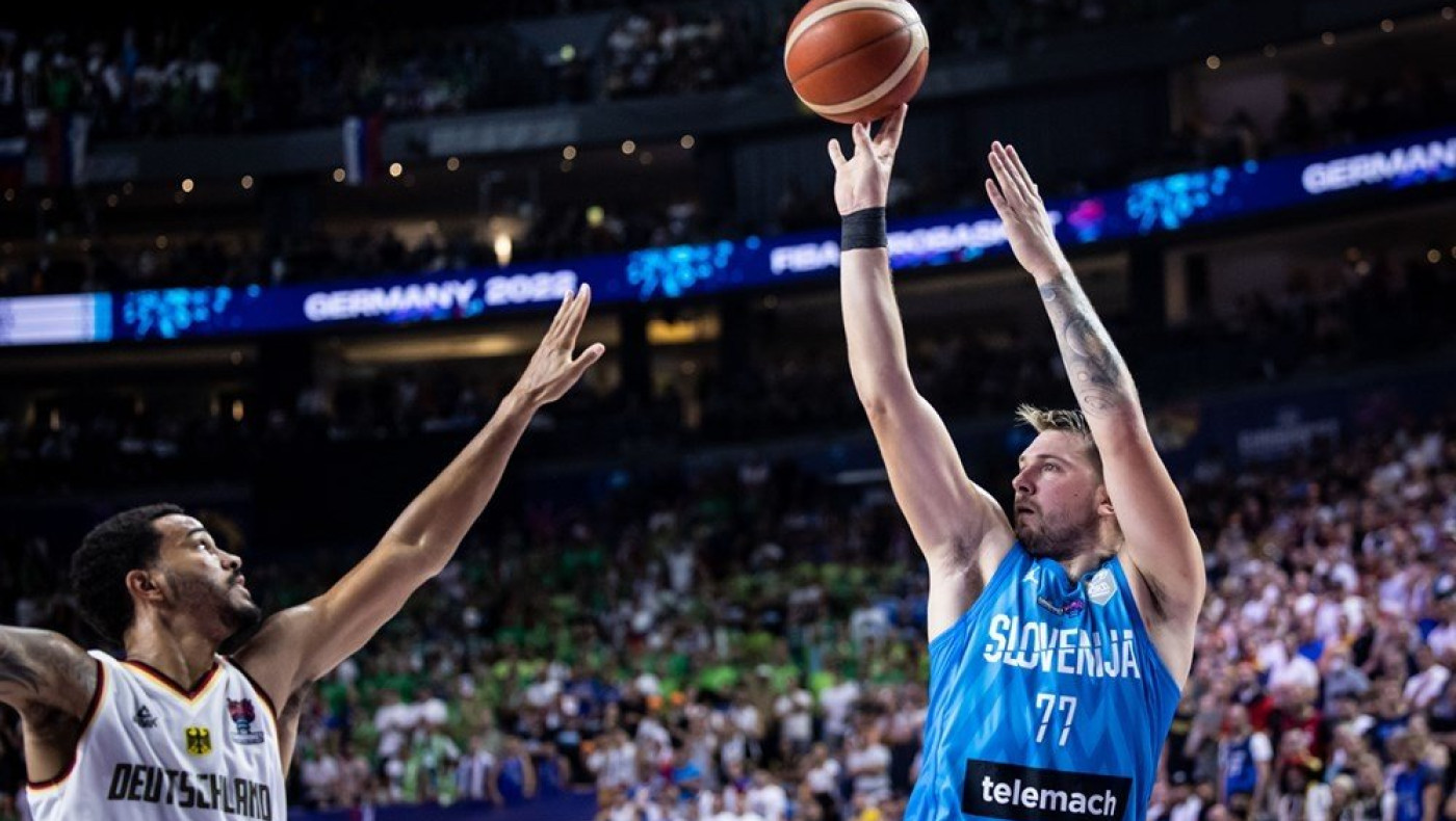 Eurobasket 2022: Σπουδαία νίκη της Σλοβενίας με σούπερ Ντόντσιτς και φουλ για την πρωτιά!
