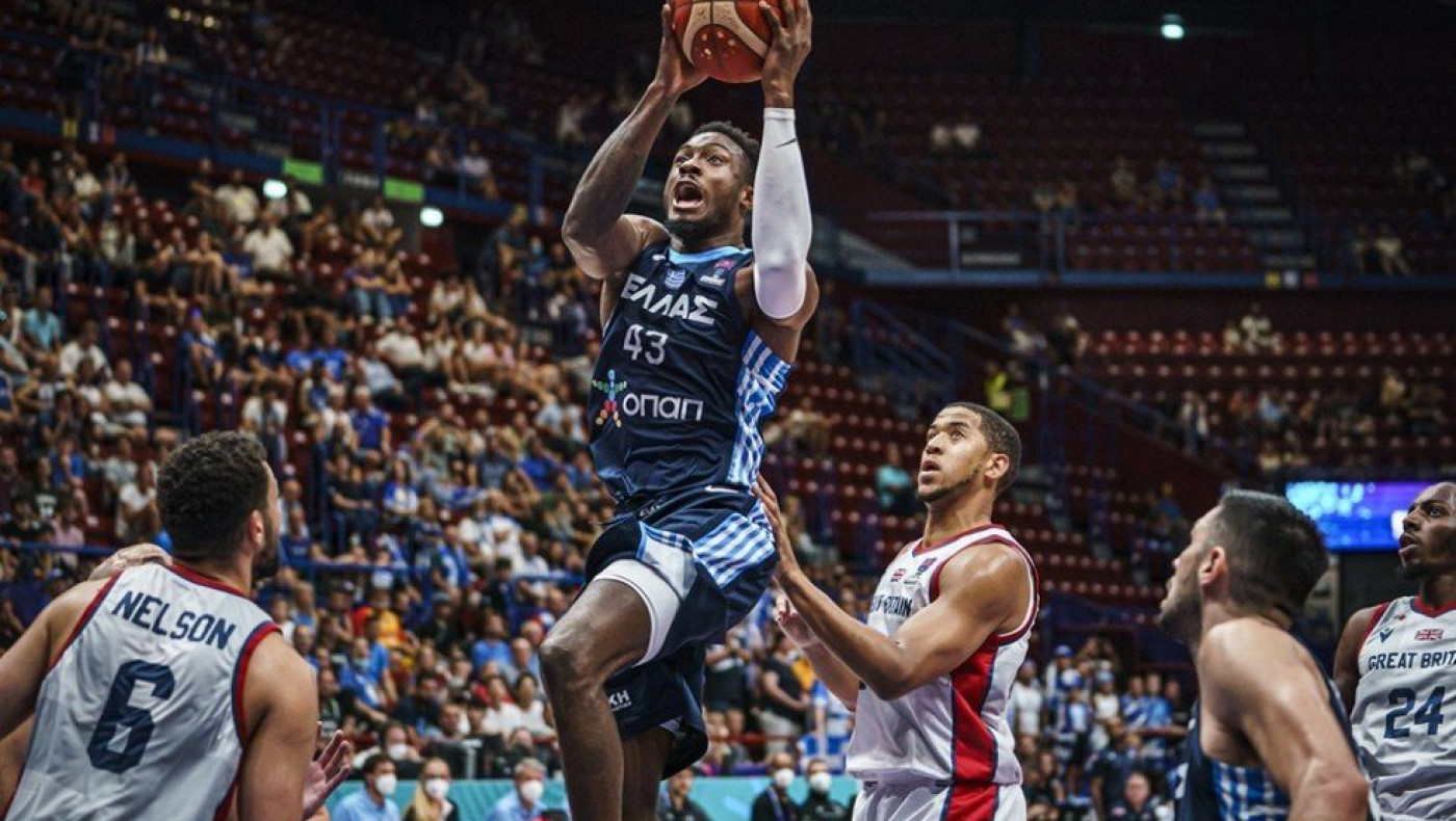 Δ. Παπαδόπουλος: «Εξωγήινη η Εθνική με Γιάννη, να ανεβάσουν την απόδοση και οι άλλοι»