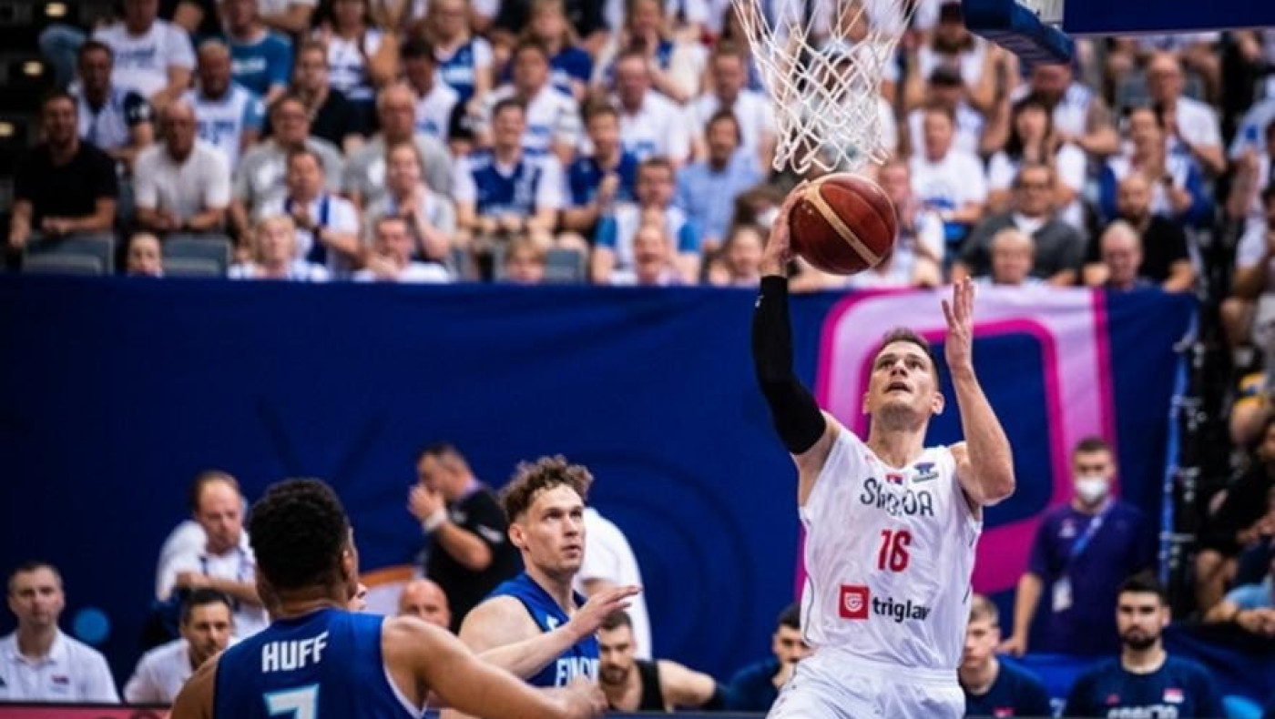 Καταιγιστική η Σερβία