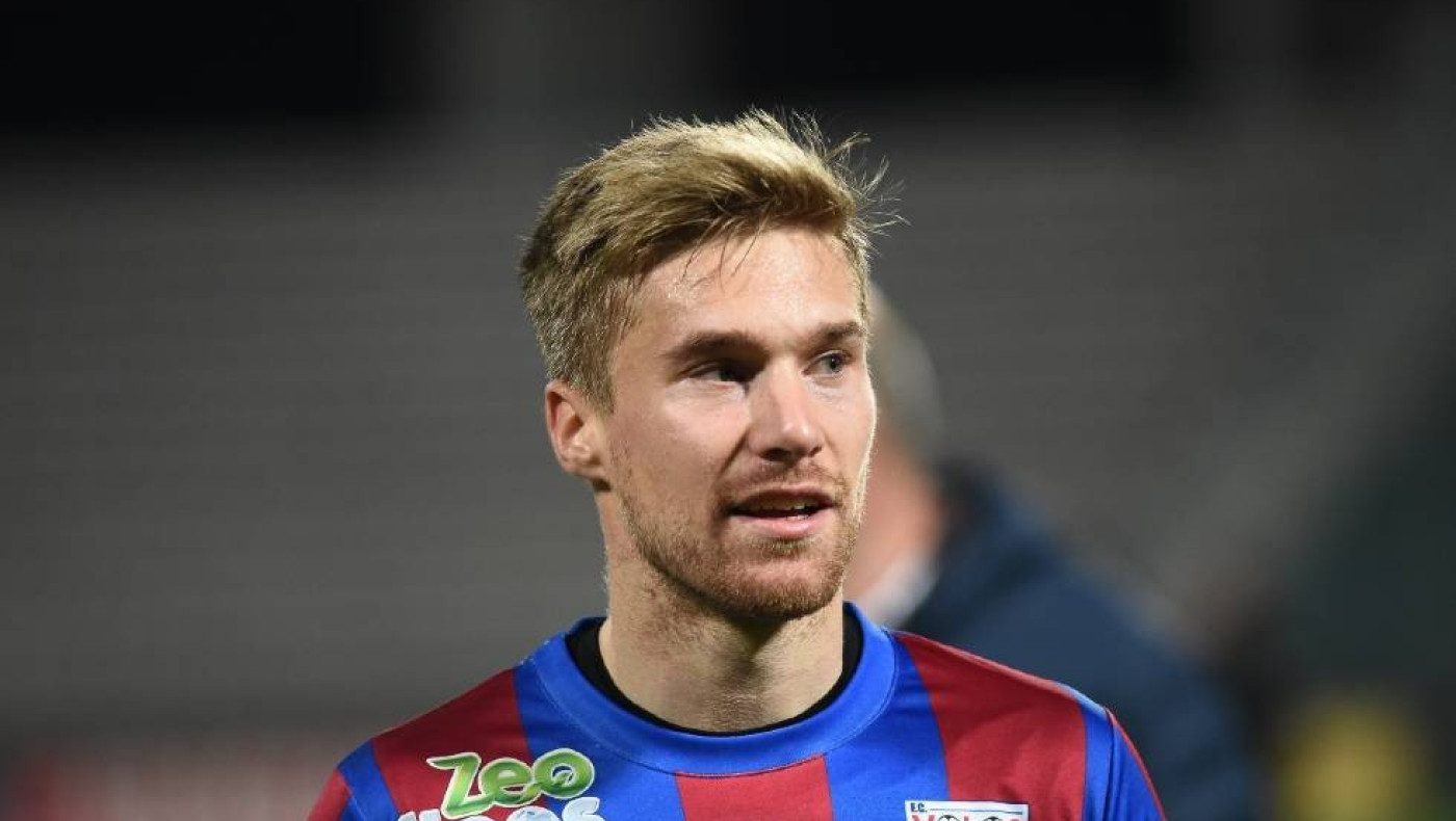 Ο Βόλος ανακοίνωσε την παραχώρηση του Φαν Βέερτ στην ΑΕΚ