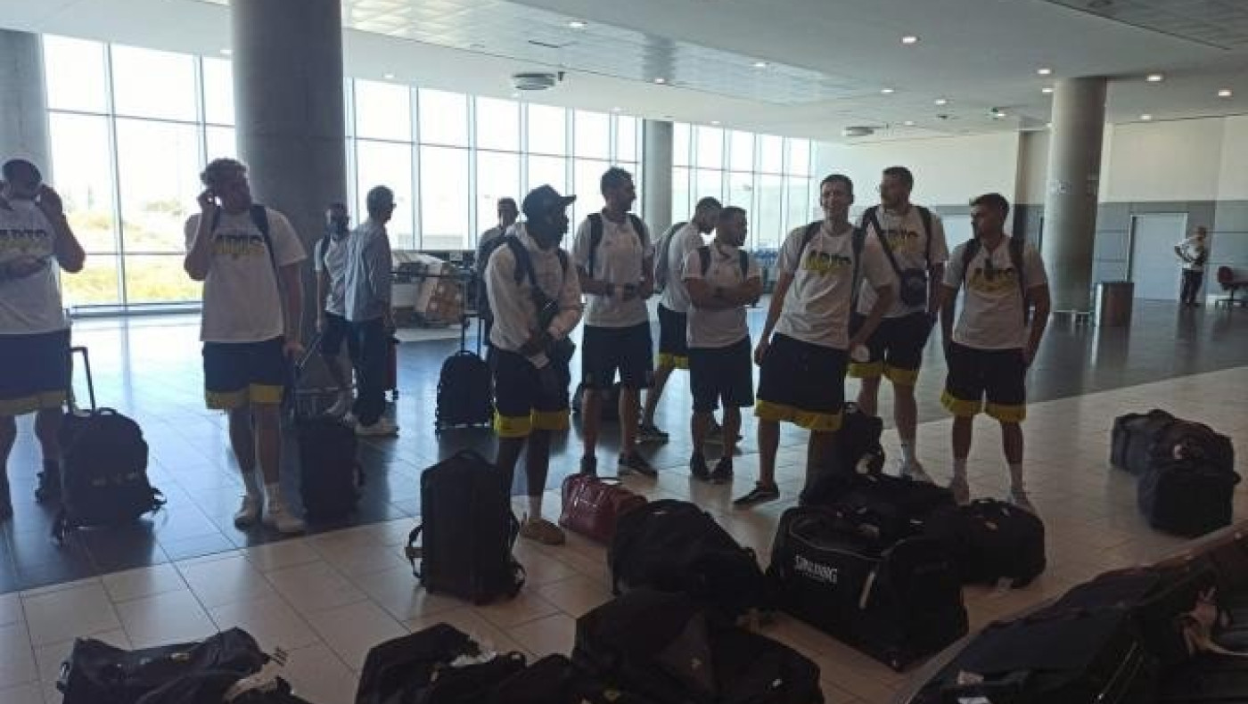 Μπάσκετ: Πάτησε Κύπρο η αποστολή του Άρη ενόψει του φιλικού με ΑΠΟΕΛ