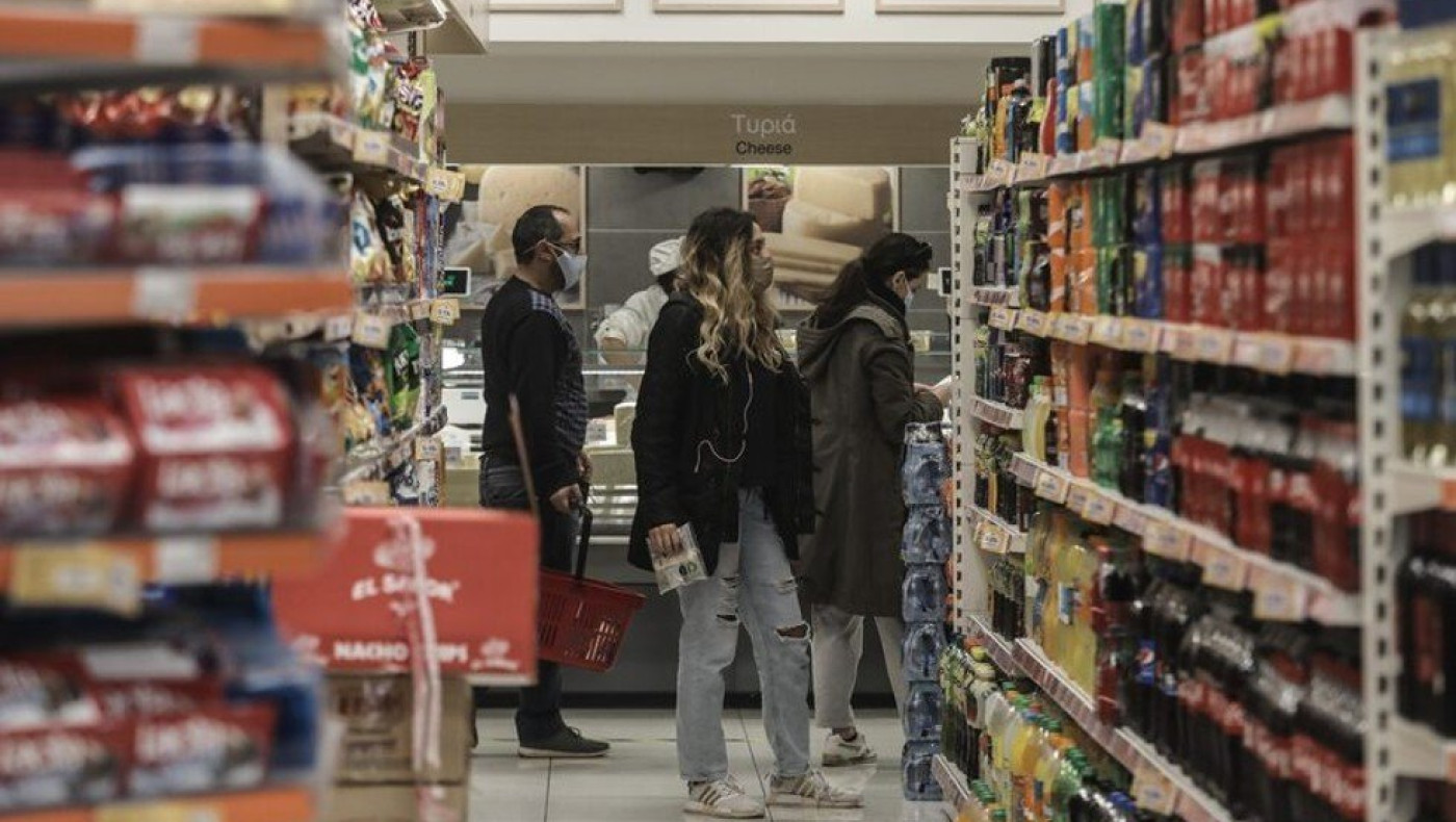 Ακρίβεια-«Τσακίζει» τα ελληνικά νοικοκυριά: Στα ύψη οι τιμές
