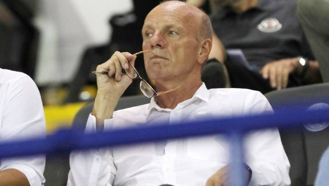 Έκτακτη σύσκεψη: Ο Μπένετ ζητά τετ-α-τετ με τους προέδρους των 6 των play off