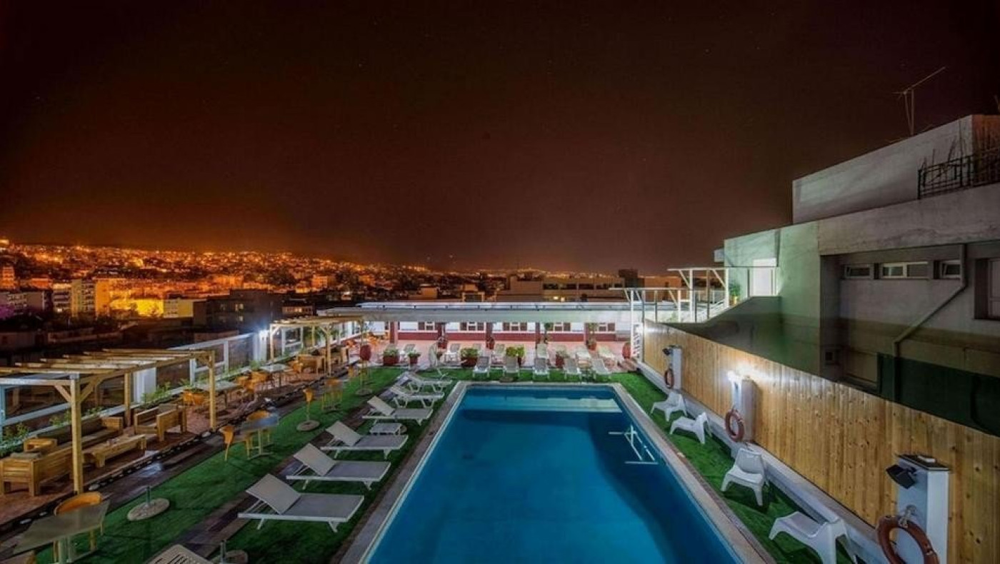 Πλειστηριασμοί: Η Capsis Hotels βγάζει στο σφυρί τα… αυτοκίνητα του Μουζενίδη