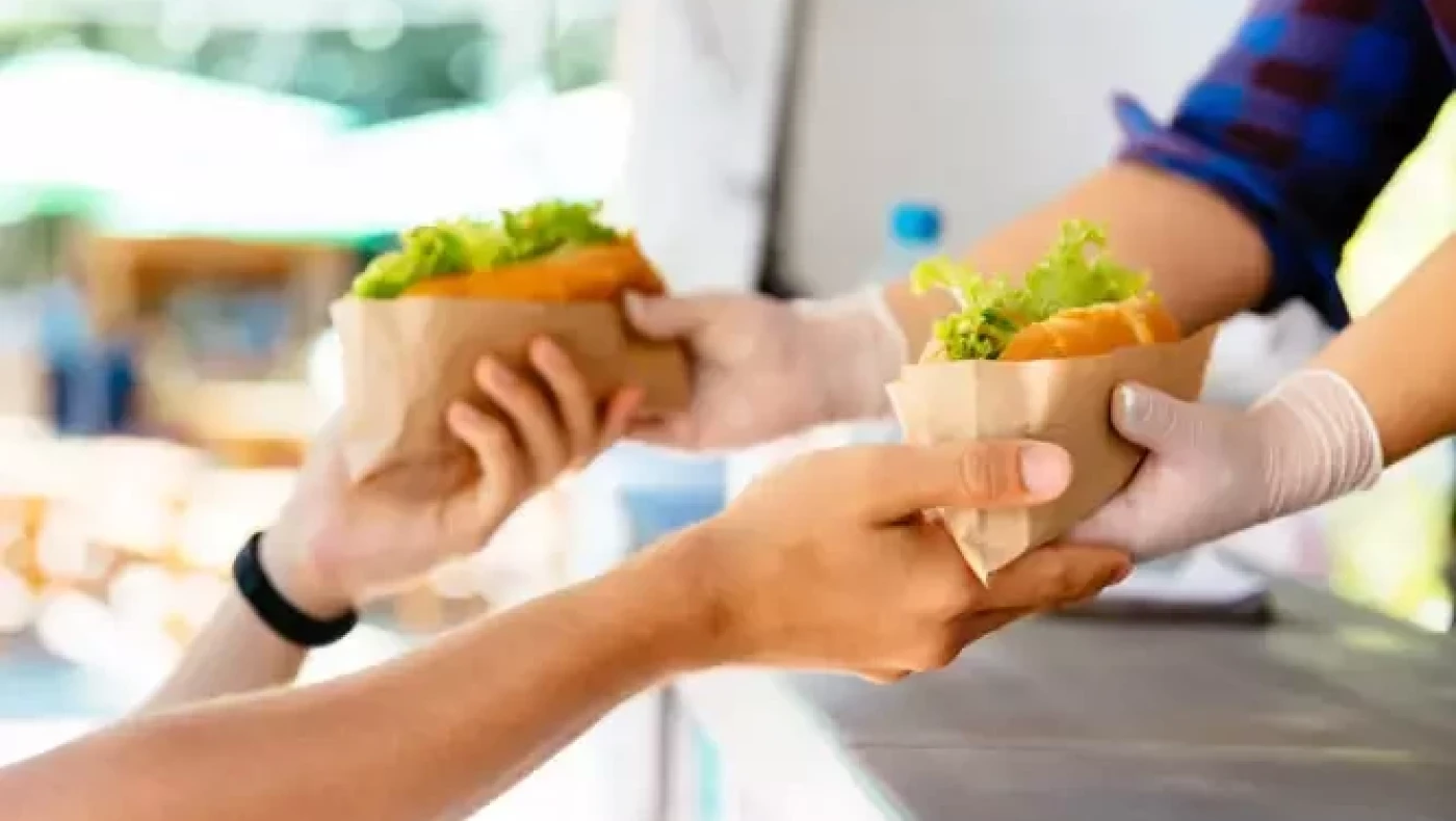 Η Θεσσαλονίκη υποδέχεται το πρώτο φεστιβάλ Καντίνας! Ξεκινάει σήμερα με δωρεάν είσοδο