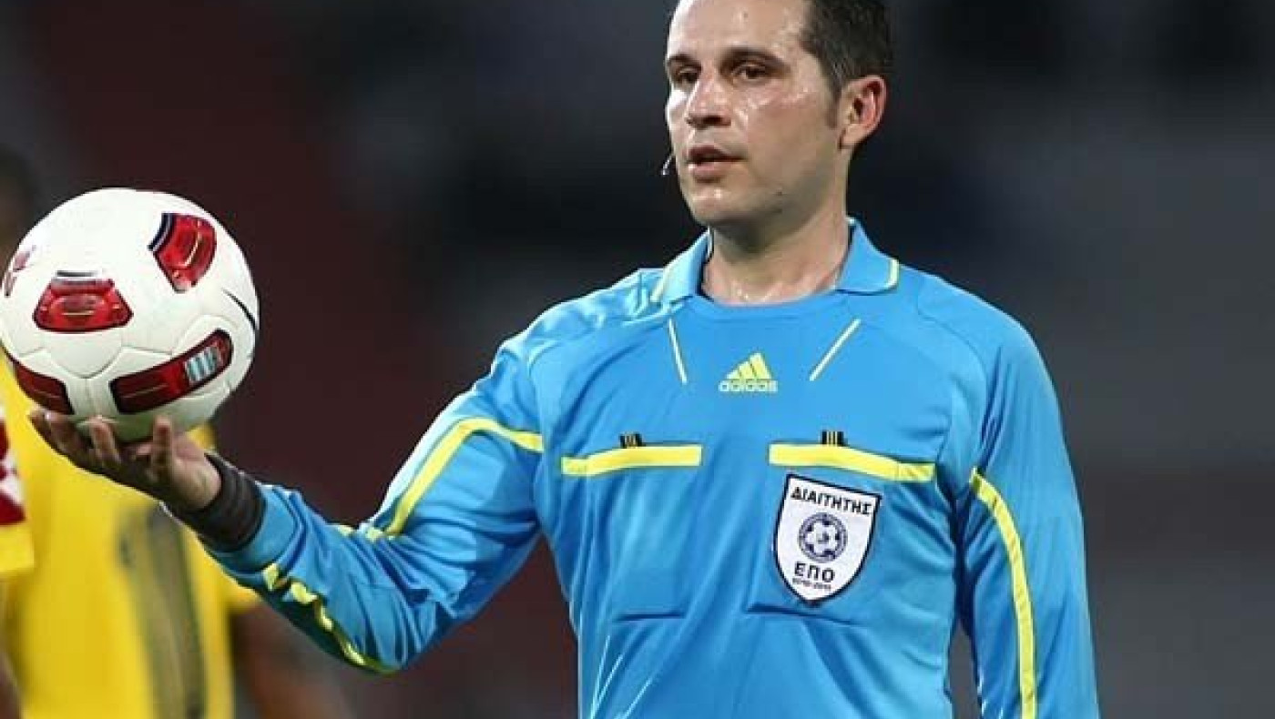 Γιατί καθυστέρησε ο αγώνας στα Περιβόλια (video)