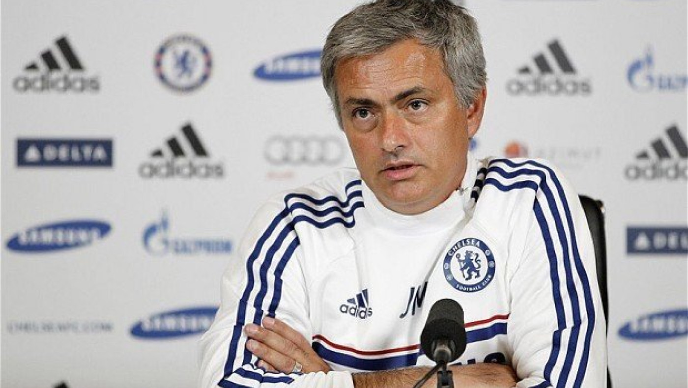 Ξέσπασε ο Μουρίνιο: «Ψάξτε στο google αντί να κάνετε ηλίθιες ερωτήσεις»