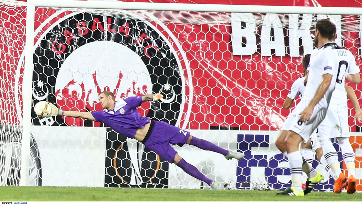 Νωθρός και ανορθόδοξος «σκάλωσε» στους... Αζέρους