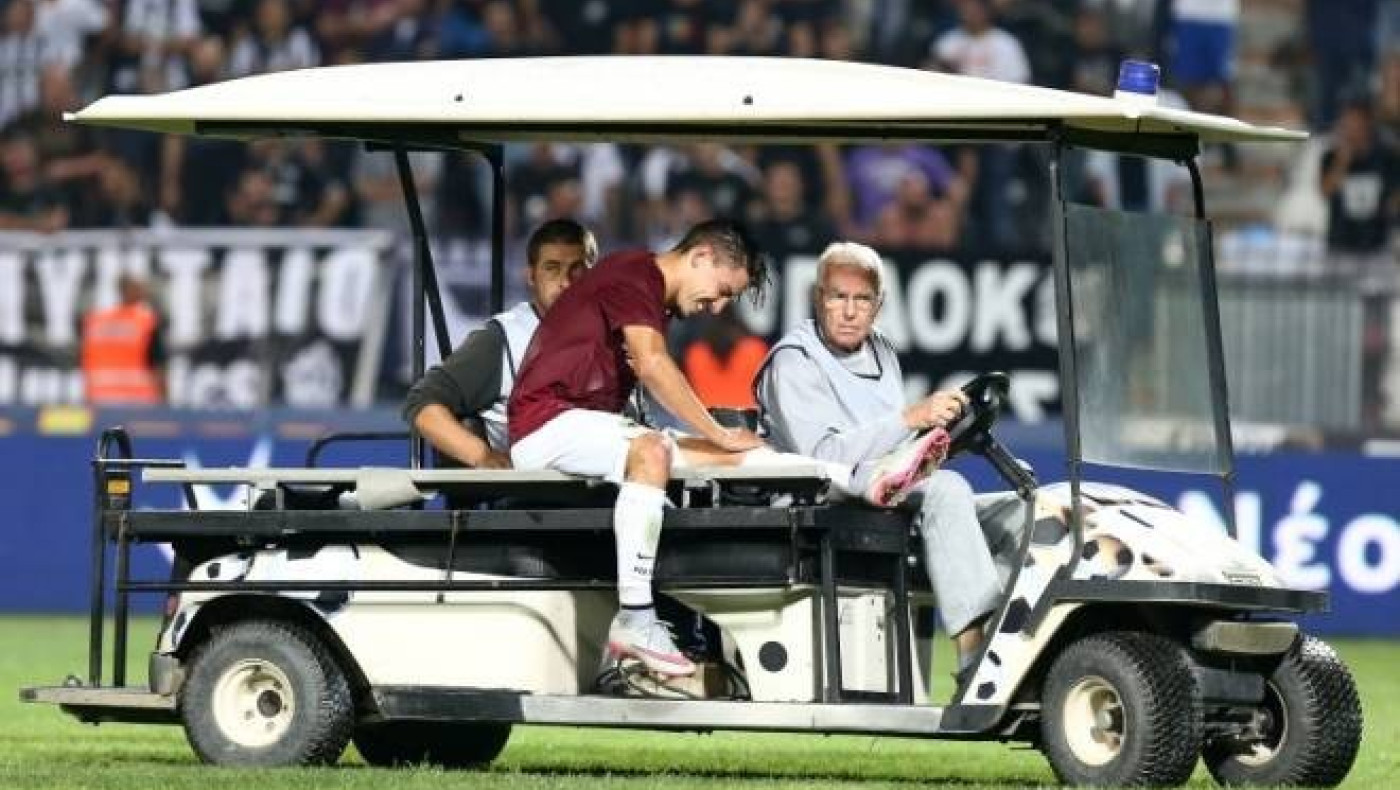 Νοκ-άουτ ο Σιμόες 