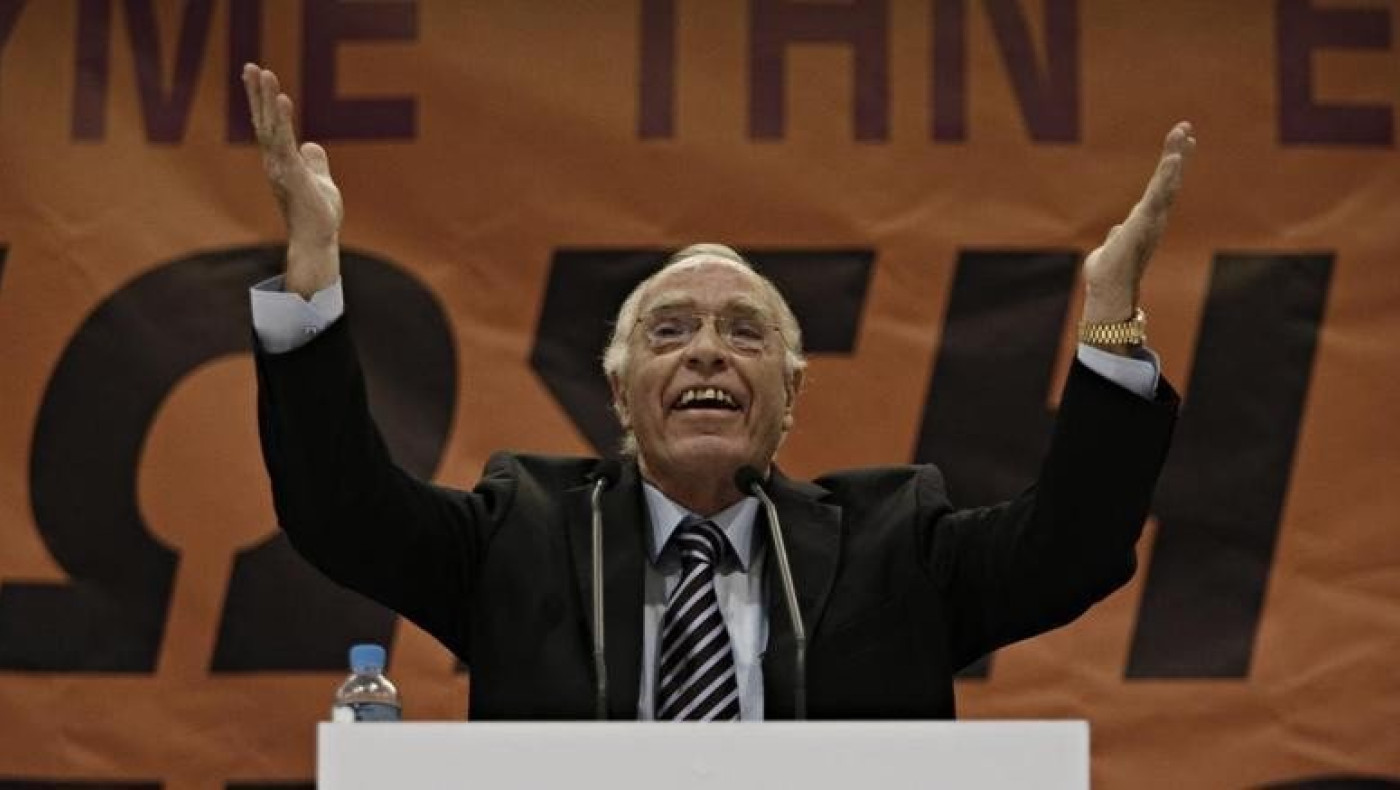 Βασίλης Λεβέντης ο... Ολυμπιακός!