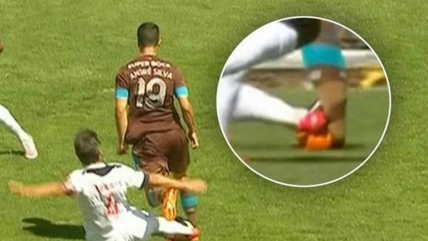 Και όμως αυτό το τάκλιν τιμωρήθηκε μόνο με κίτρινη κάρτα!(video)