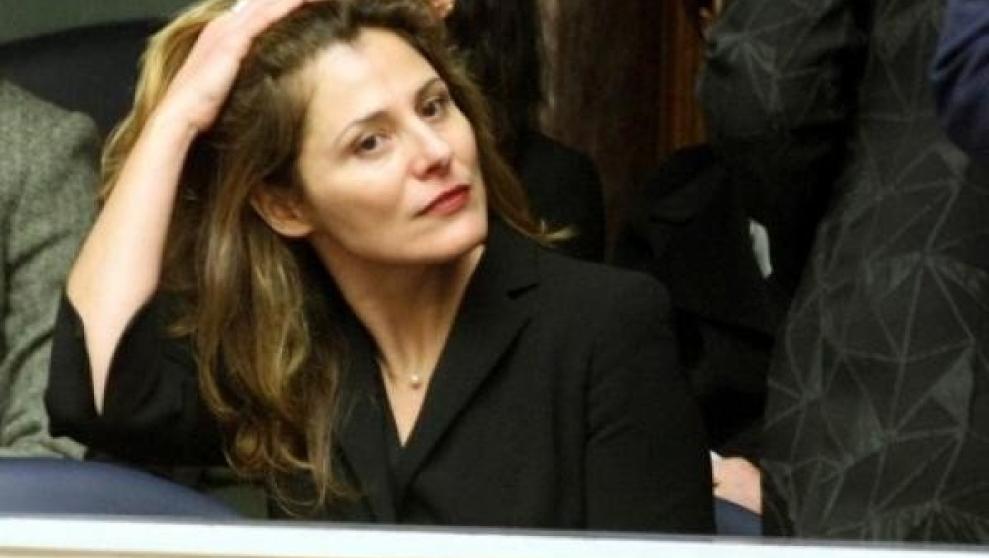 Δείτε πόσα χρήματα θα πάρει η σύζυγος του Πρωθυπουργού;