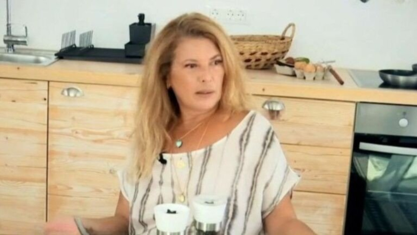 Σοφία Αλιμπέρτη: «Έχω σκεφτεί να χτυπήσω παπαράτσι με το αυτοκίνητο»