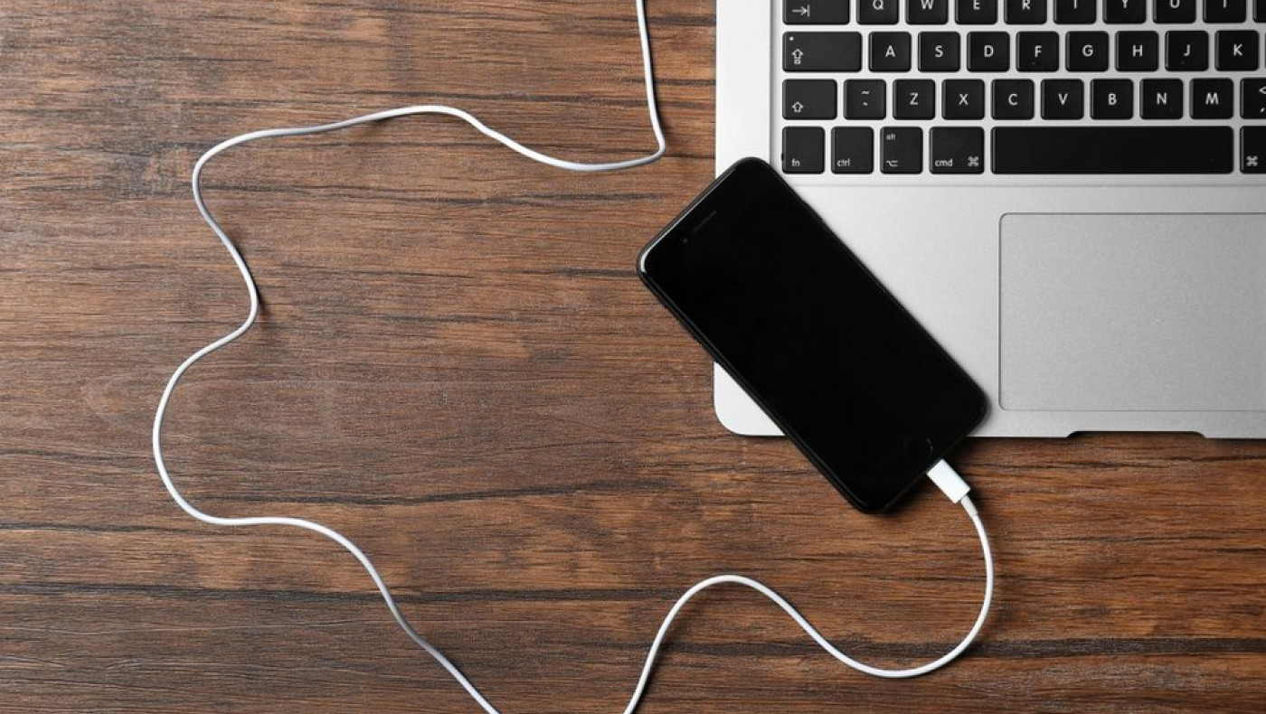 Η Ε.Ε κάνει πιο εύκολη τη ζωή μας: Επιβάλλει ενιαίο φορτιστή σε όλα τα κινητά και τις συσκευές