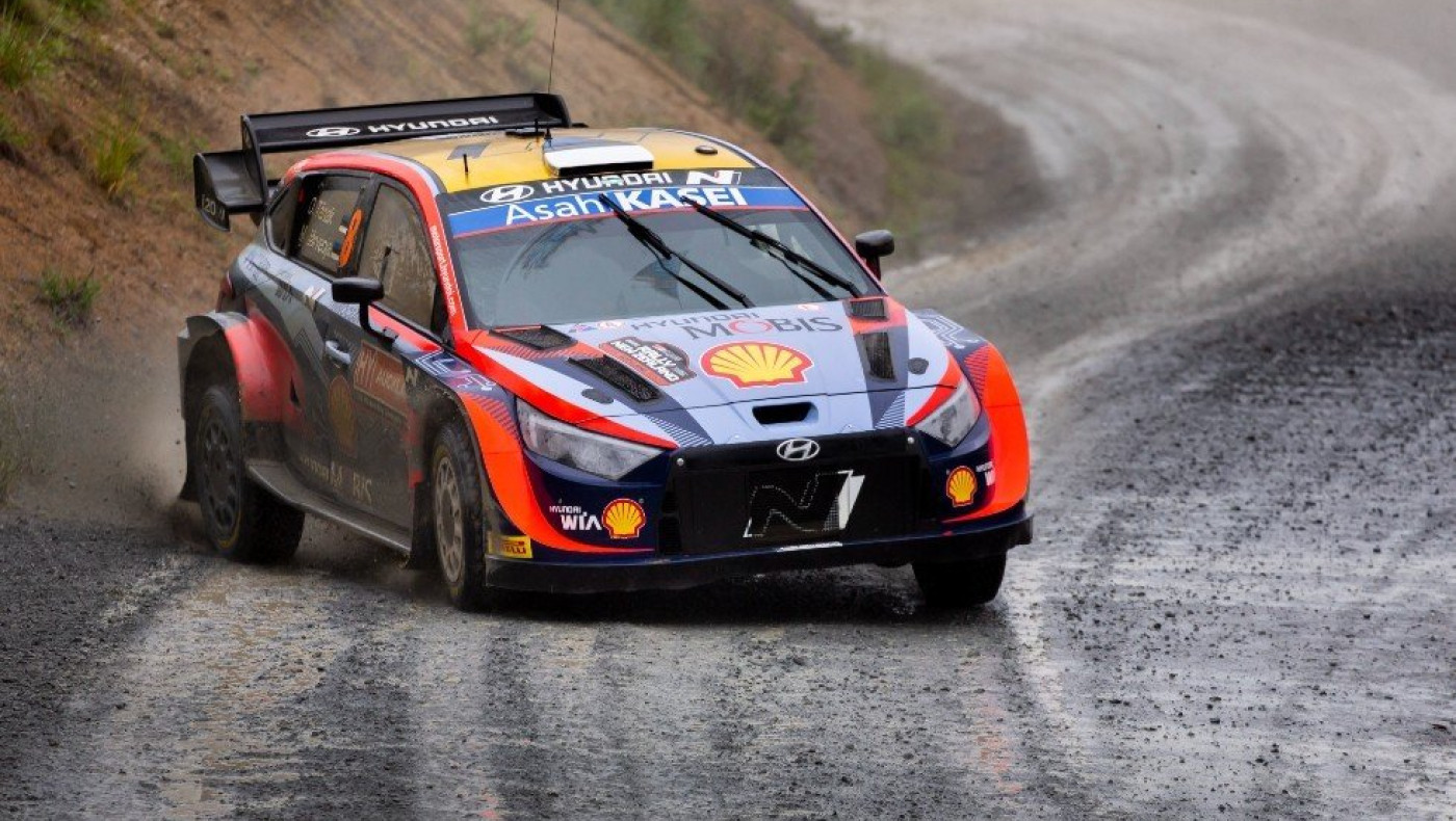 Ο Ροβάνπερα έγινε ο νεότερος παγκόσμιος πρωταθλητής του WRC
