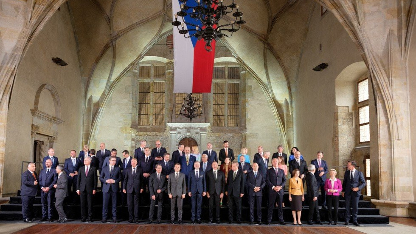 Στο «κόκκινο» η αντιπαράθεση στην Πράγα - Οι επόμενες ελληνικές κινήσεις