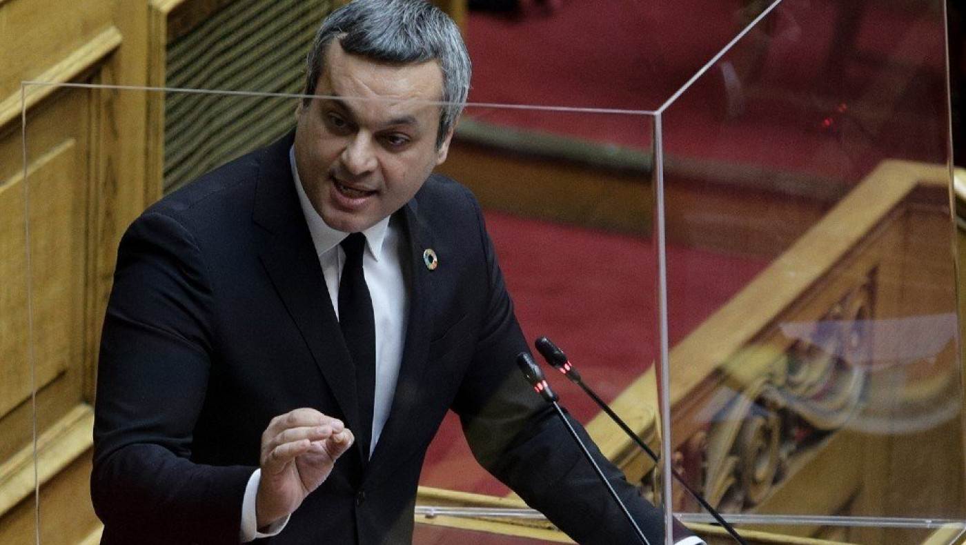 Απολογήθηκε ο βουλευτής του ΣΥΡΙΖΑ: «Λάθος από αβλεψία συνεργάτη» το hashtag για παιδεραστές