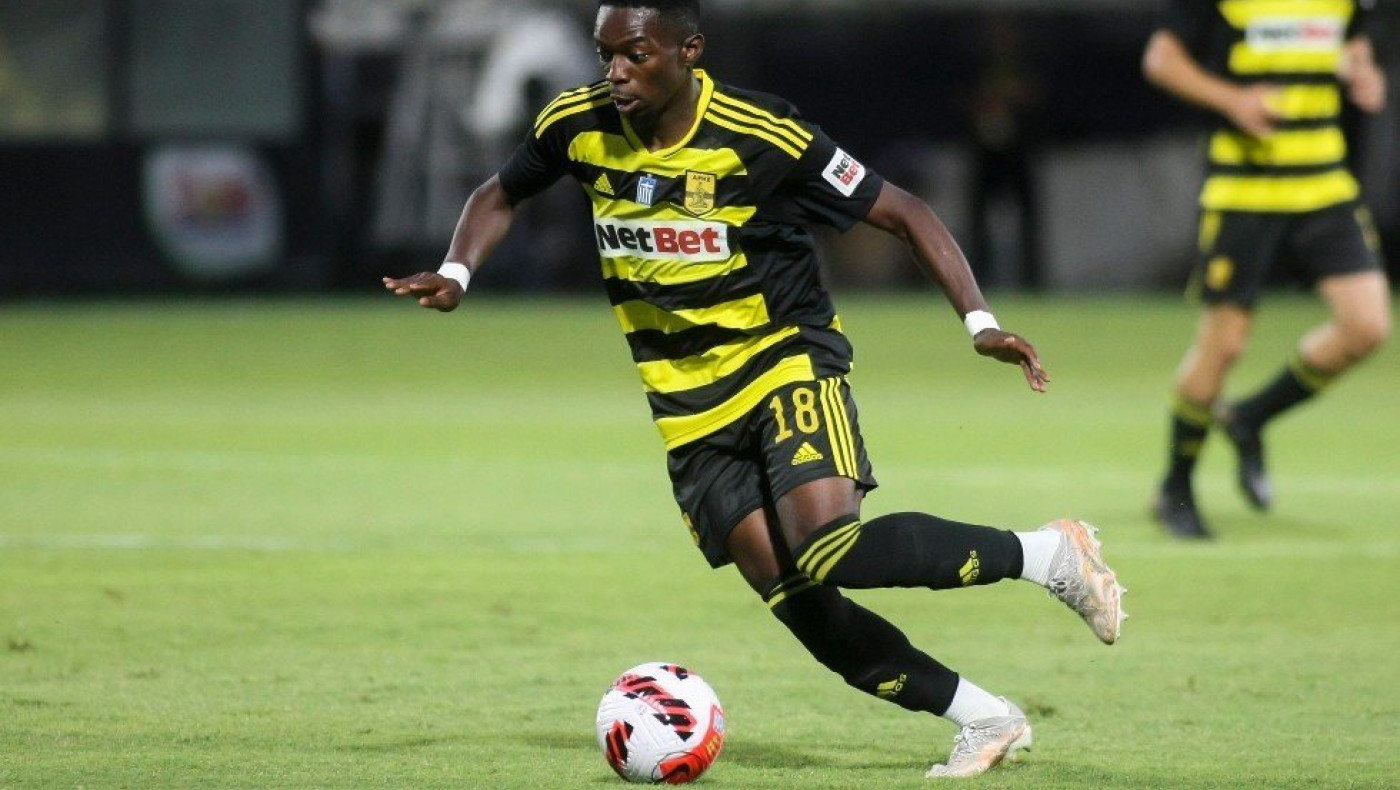 Έκοβε και έραβε ο Μαζικού